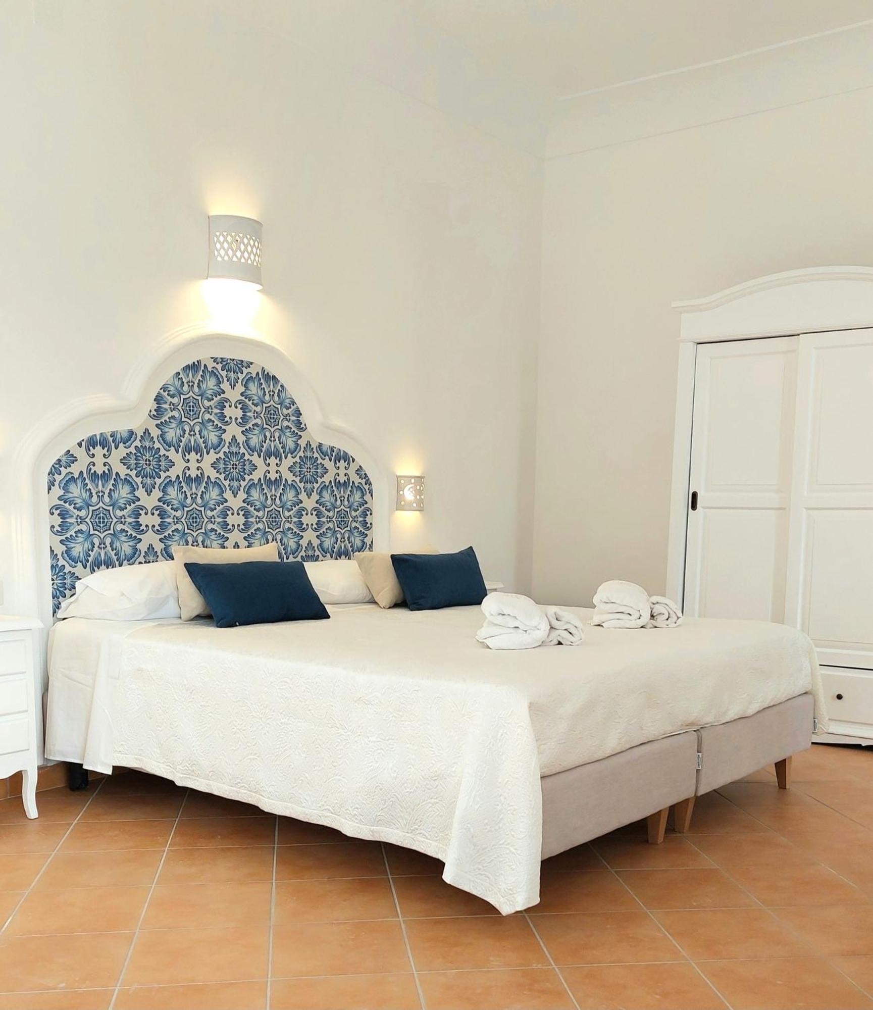 Santa Chiara 4*