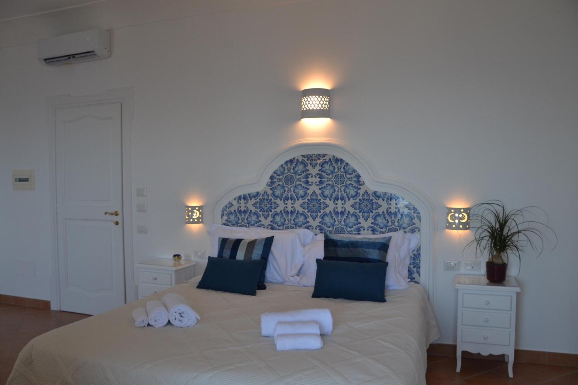 Hotel Santa Chiara